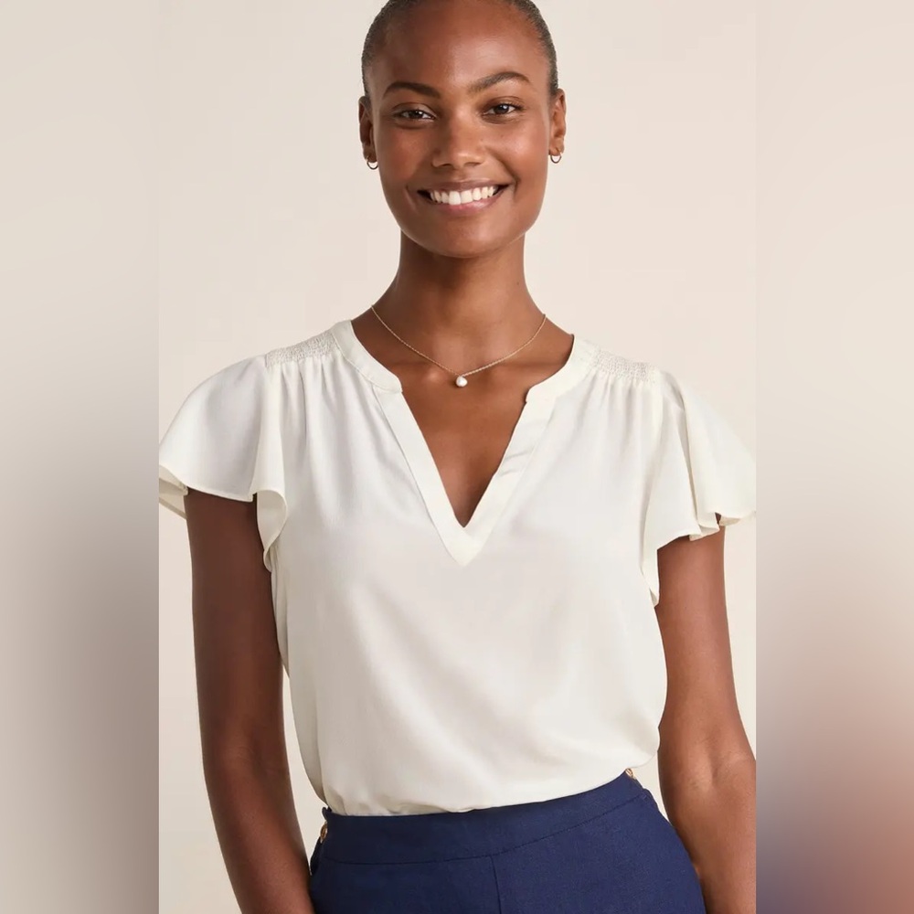 Flutter Sleeve Silk Top Vineyard Vines M like new